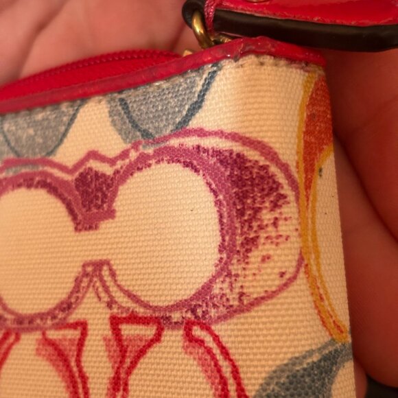 Coach Multicolor Legacy C Print Tablet Case Zip Sleeve Pink Trim - Picture 6 of 7